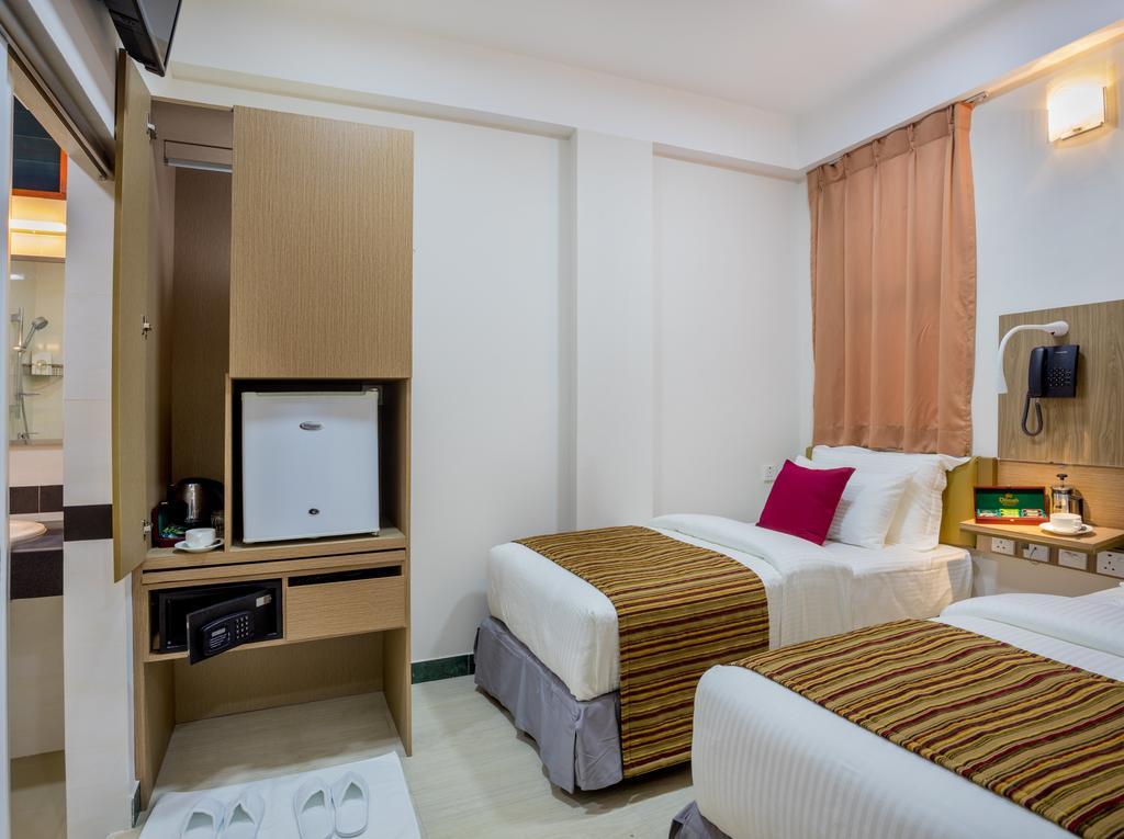 Novina Hotel Malé Exterior foto